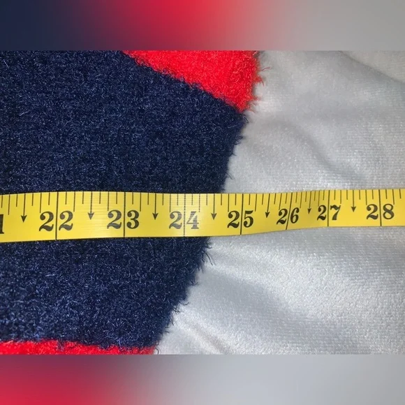 KLEW Boston red socks argyle licensed Cozy Red navy Sweater fair isle L NWT - Picture 4 of 7